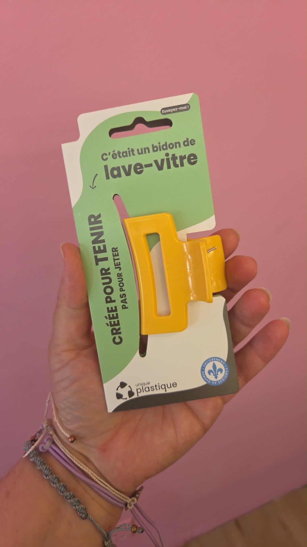 Petite pince à cheveux jaune