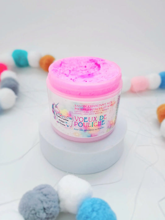 Savon fouetté exfoliant aux pierres ponces