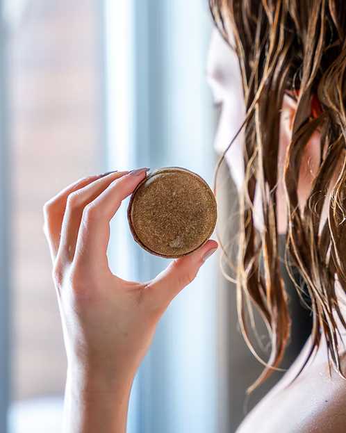 Shampoing solide pour cheveux secs