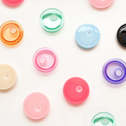 Couvercle de plastique rose foncé