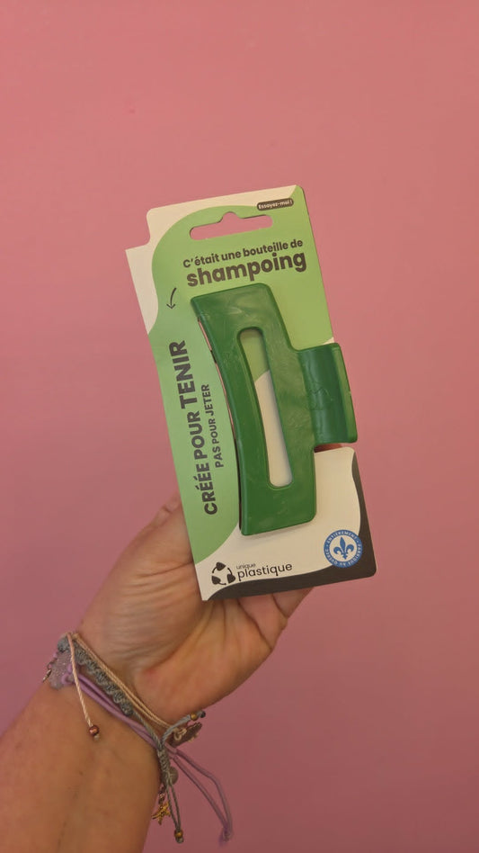 Pince à cheveux verte