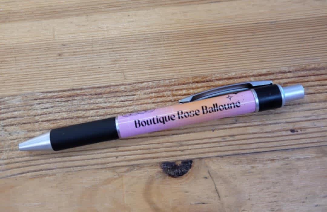 Stylo à encre noire